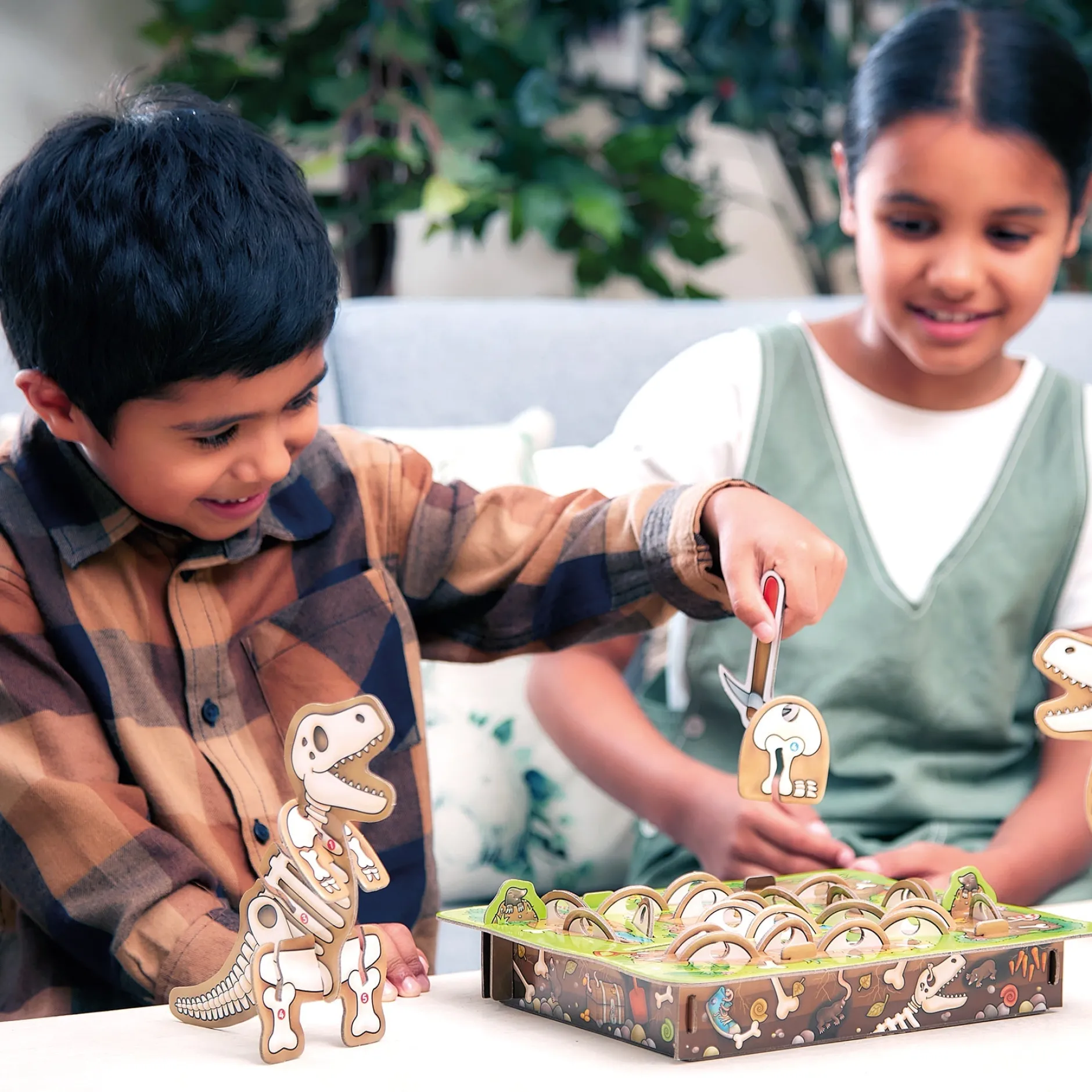 dinosaur_dig_game_11.webp Educational Toys Dinosaur Dig Game