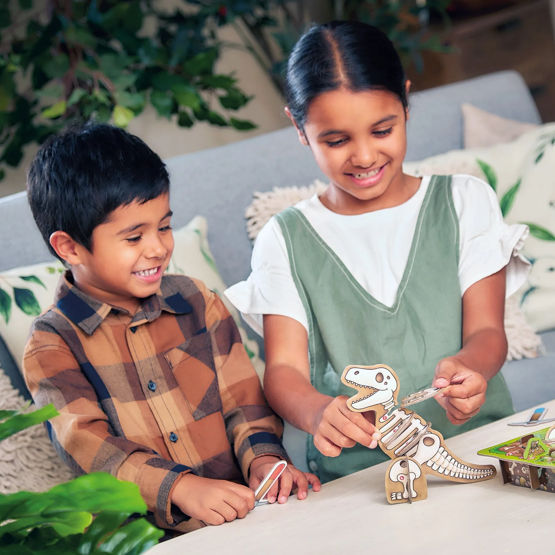 dinosaur_dig_game_3.webp Educational Toys Dinosaur Dig Game