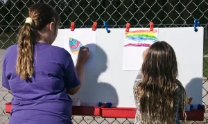 Educational Toys Double Hanging Fence Easel