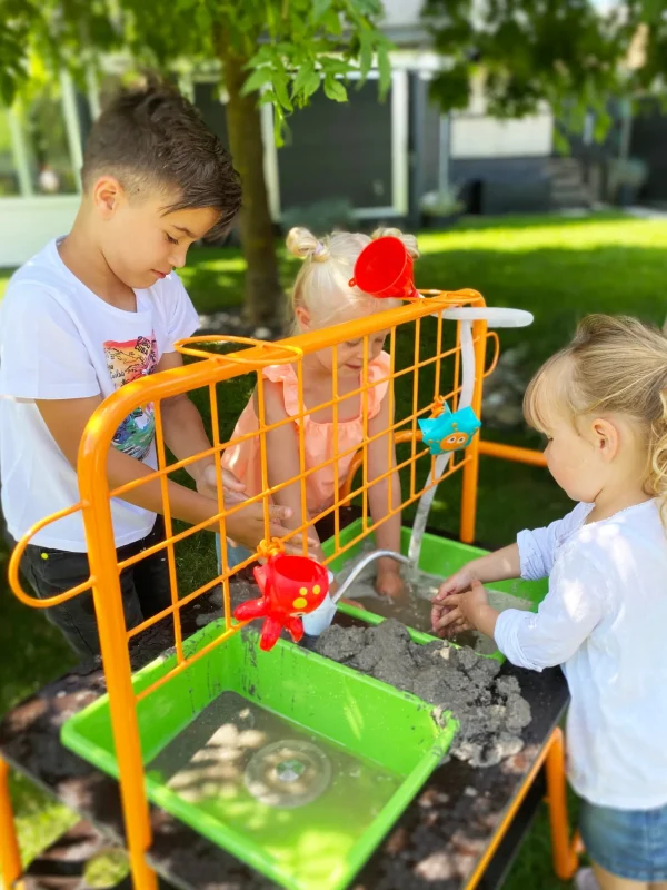 Educational Toys Mobile Sand & Water Activity Centre