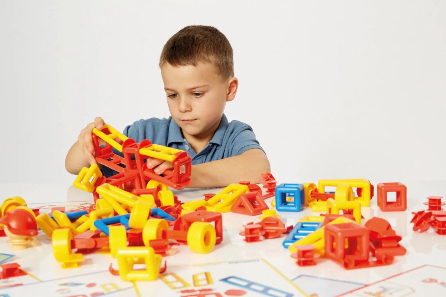 mobilo_set_construction_s_7.webp Mobilo Set Construction Set (424 Pieces) Plus Gratnells Tray And Lid
