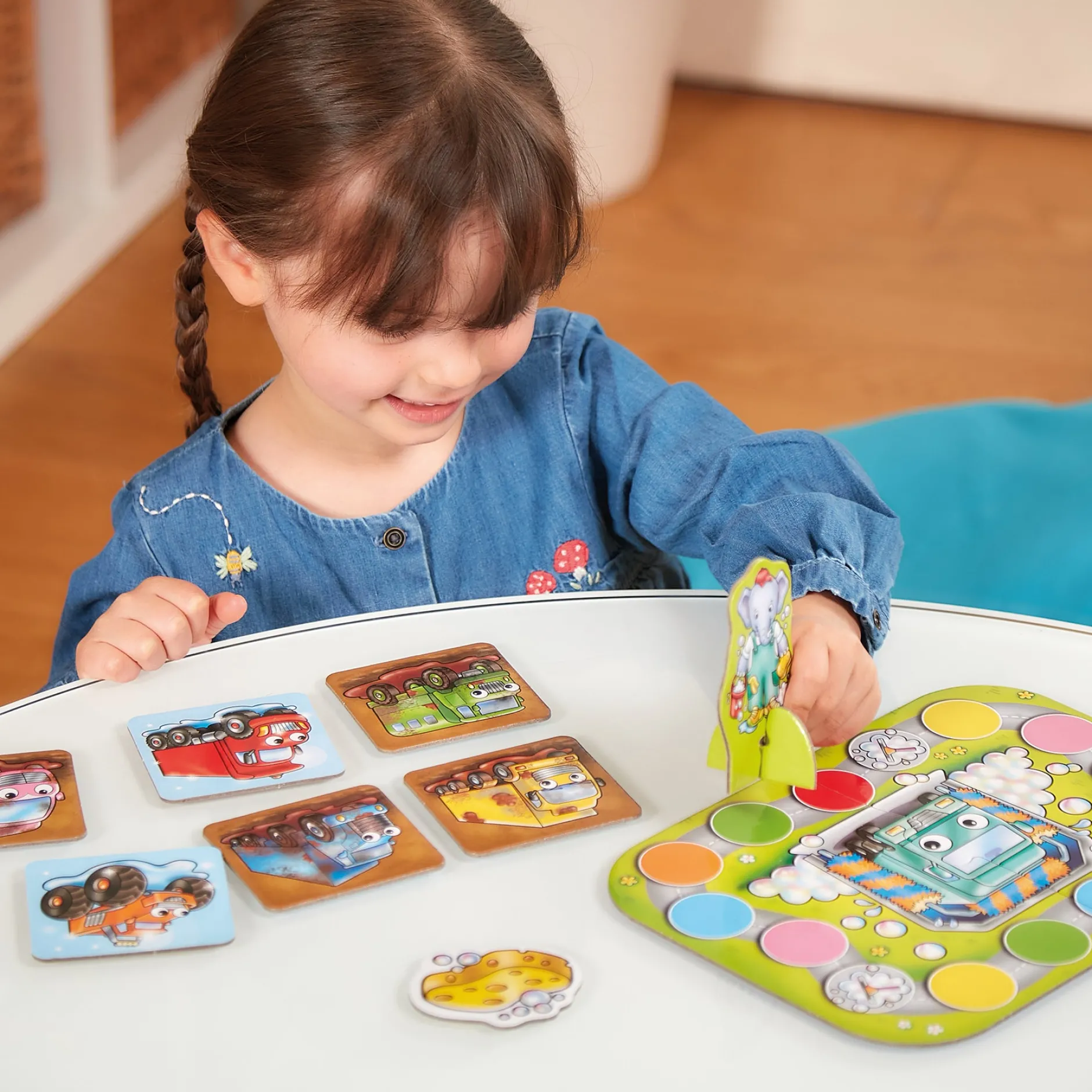 mucky_trucks_game_5.webp Educational Toys Mucky Trucks Game