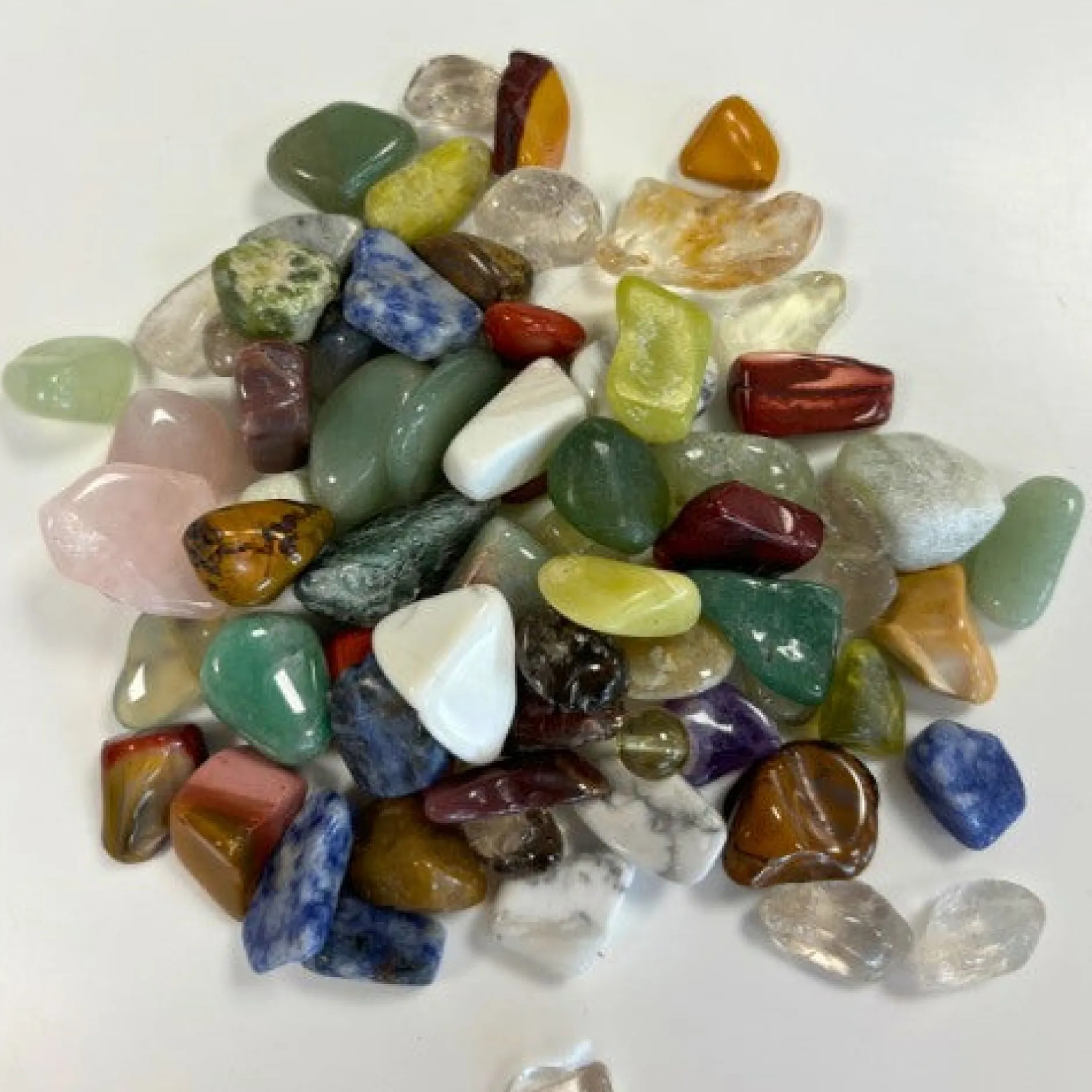 natural_mixed_small_gemst_0.webp Anthony Peters Natural Mixed Small Gemstones - 250g