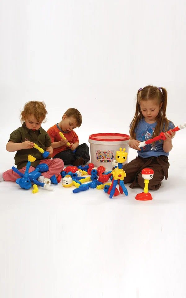 Popoids 140 piece Giant Bucket