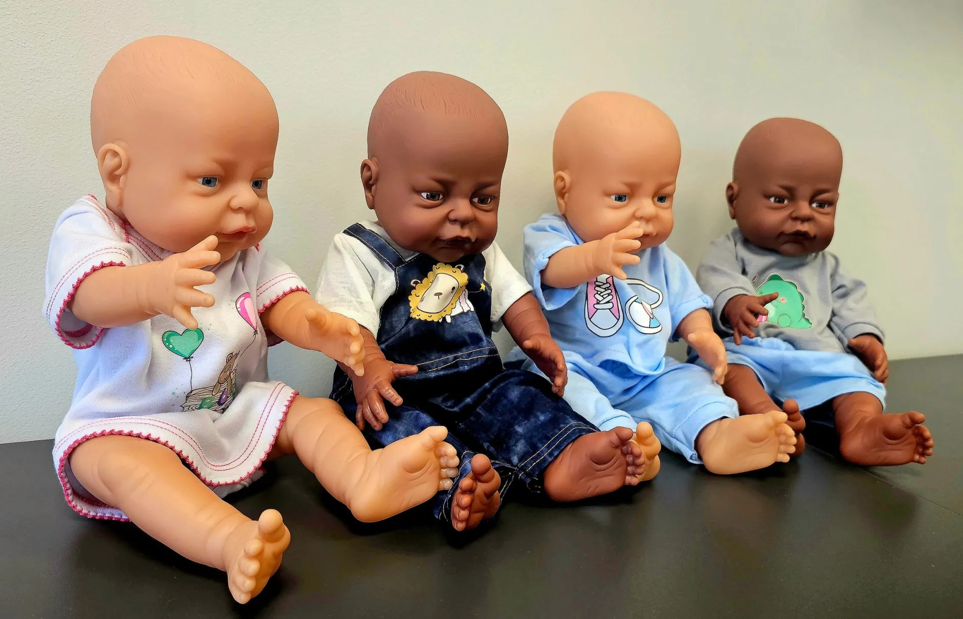set_of__dolls_with_sleeps_8.webp LAP Set of 4 Dolls with Sleep-suits