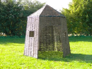 Educational Toys Wicker Den Large