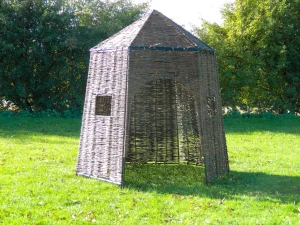 Educational Toys Wicker Den Large