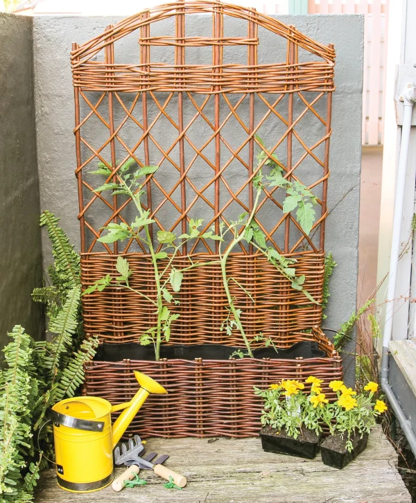 Educational Toys Willow Trellis Garden Planter With Liner