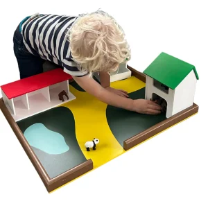 Safari Wooden Zoo & Zoo Babies Set 12pcs